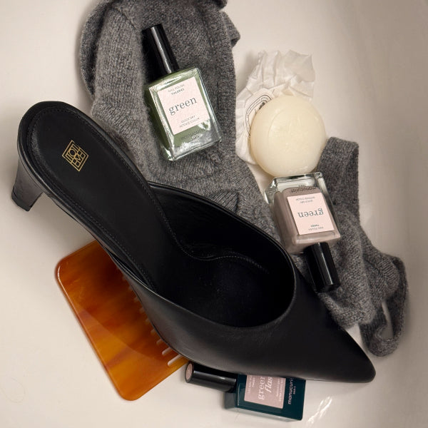 The nail polish colours to wear on your toes this autumn