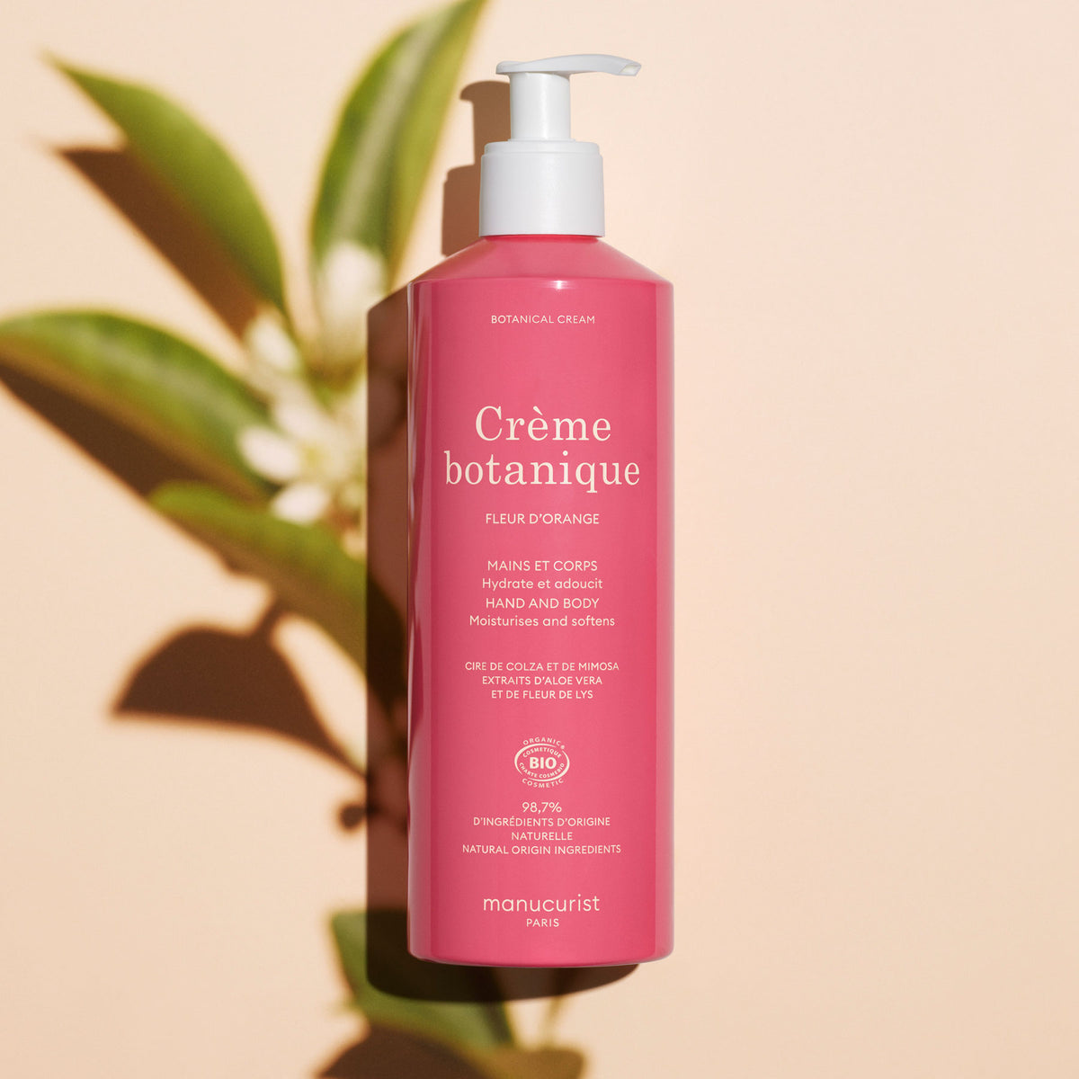 A 500ml pink bottle of Manucurist Fleur d&