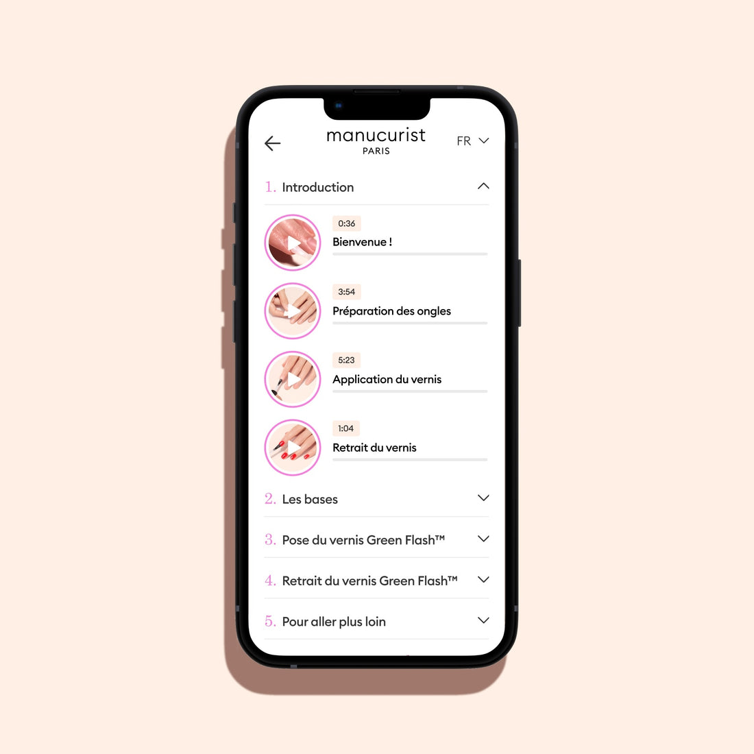 The Manucurist-test Training videos, shown on a smartphone in French, feature step-by-step manicure guides with pink icons for introduction, nail prep, polish application, and removal, all set against a pale pink background.