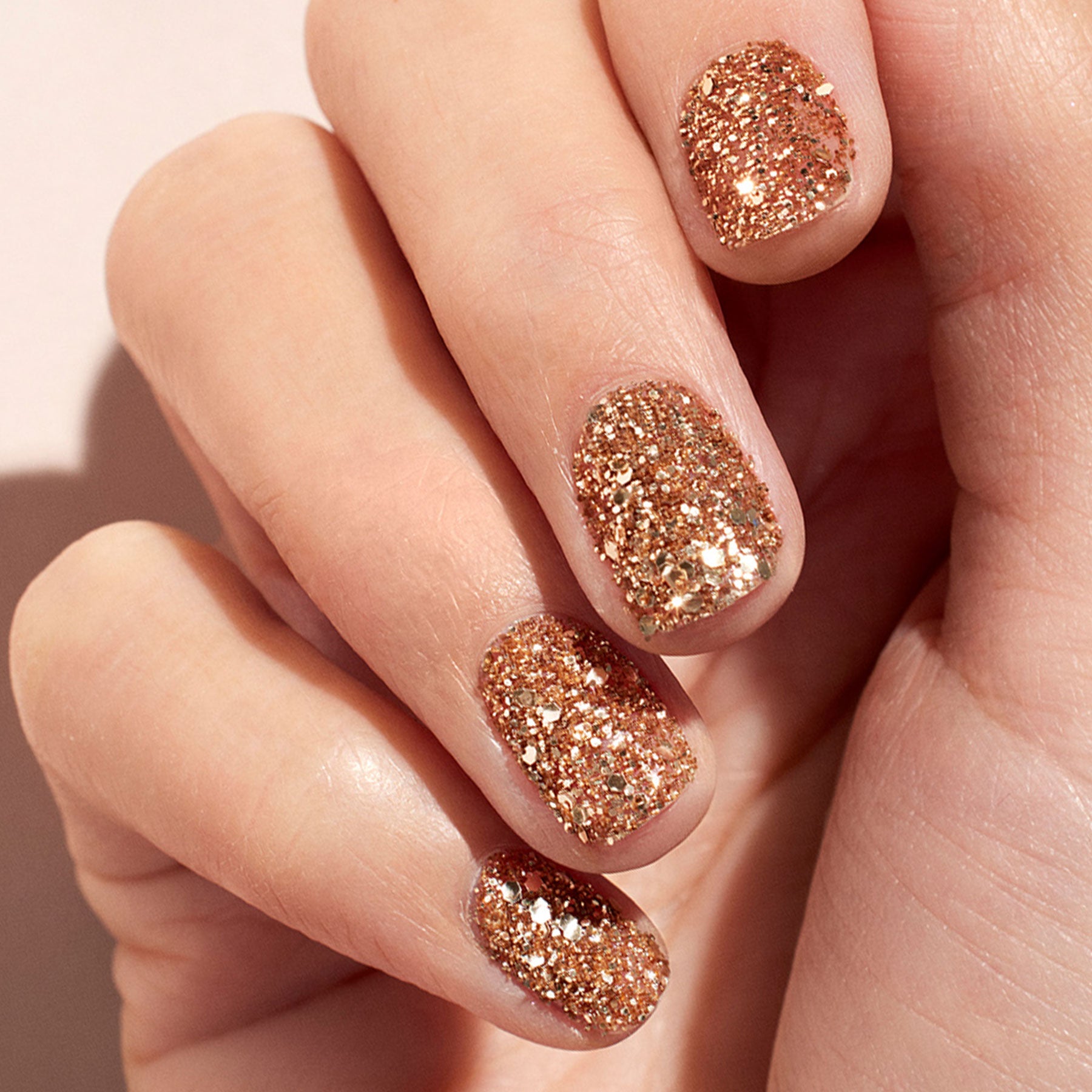 23 Gorgeous Glitter Nail Ideas for the Holidays - StayGlam | Gold glitter  nails, Glitter nail art, Nail designs glitter