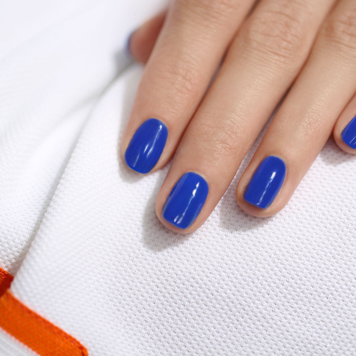 Electric blue LED nail polish - The alternative to gel nail polish 
